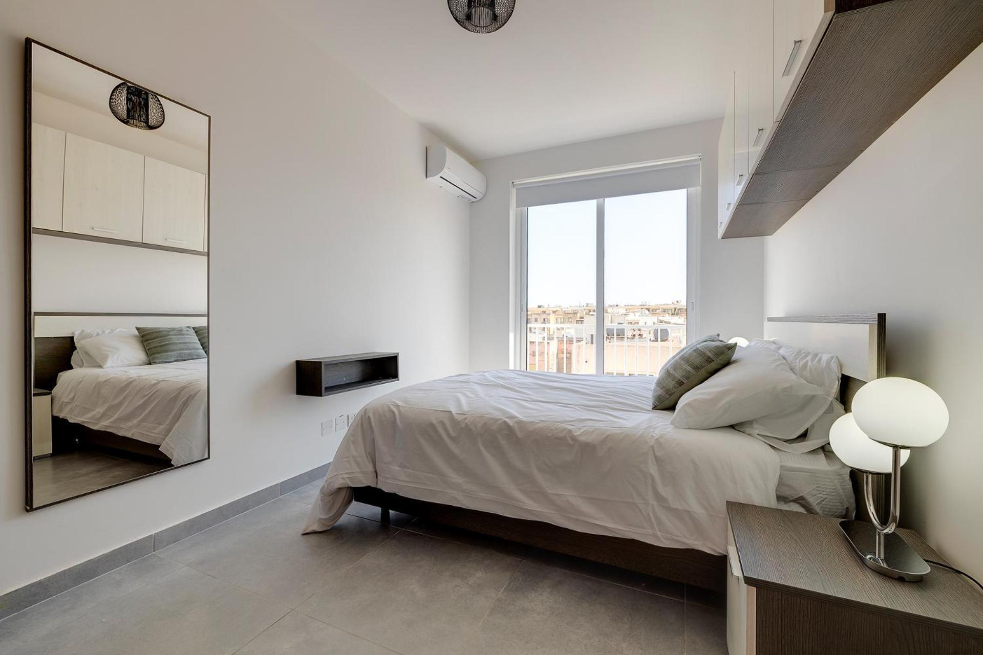 Stunning 2Br Holiday Penthouse In Central Sliema Extérieur photo