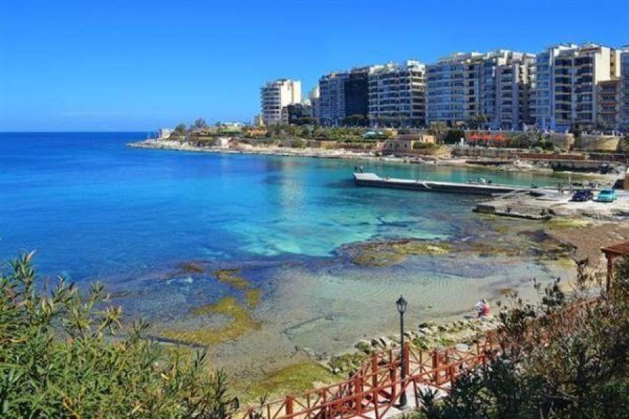 Stunning 2Br Holiday Penthouse In Central Sliema Extérieur photo