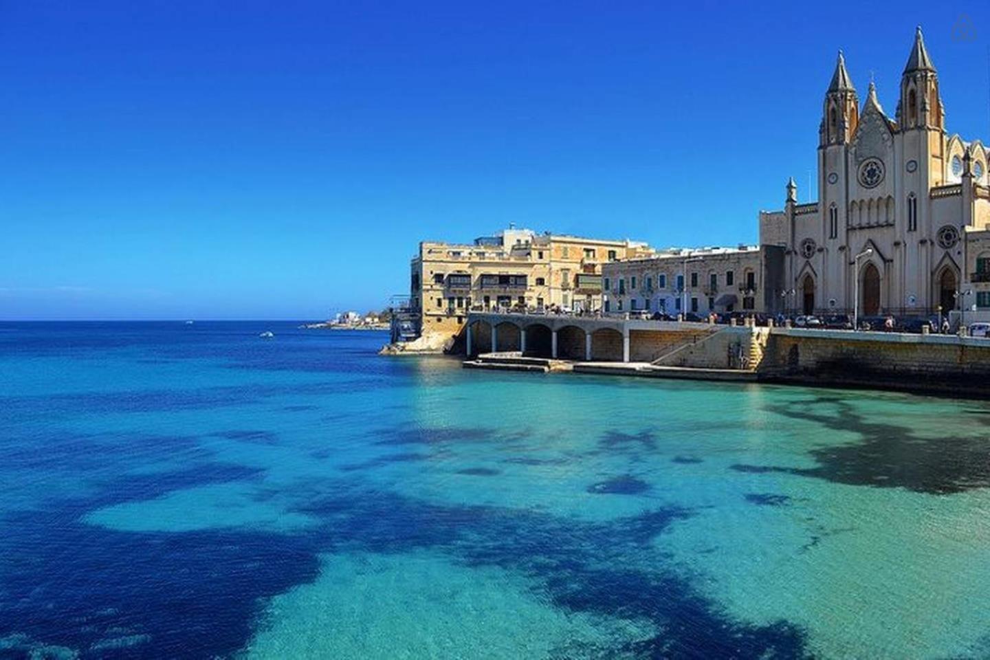 Stunning 2Br Holiday Penthouse In Central Sliema Extérieur photo